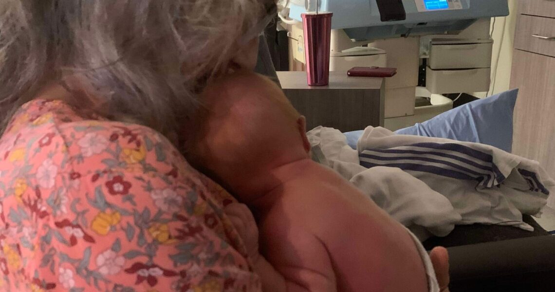 Comment la confiance a déserté les salles de naissance